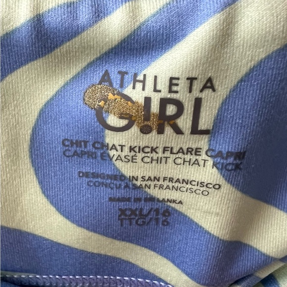 Athleta Girl - NWT - Chit Chat Kick Flare Capri - Blue/Green- L, XL, XXL - Picture 5 of 10